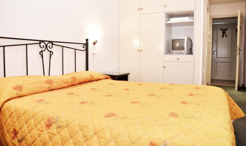 Elatou Hotel Ano Chora Phòng bức ảnh